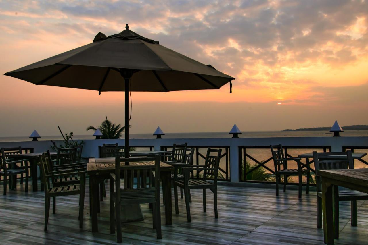 Aussie Swiss Weligama Hotel Eksteriør billede