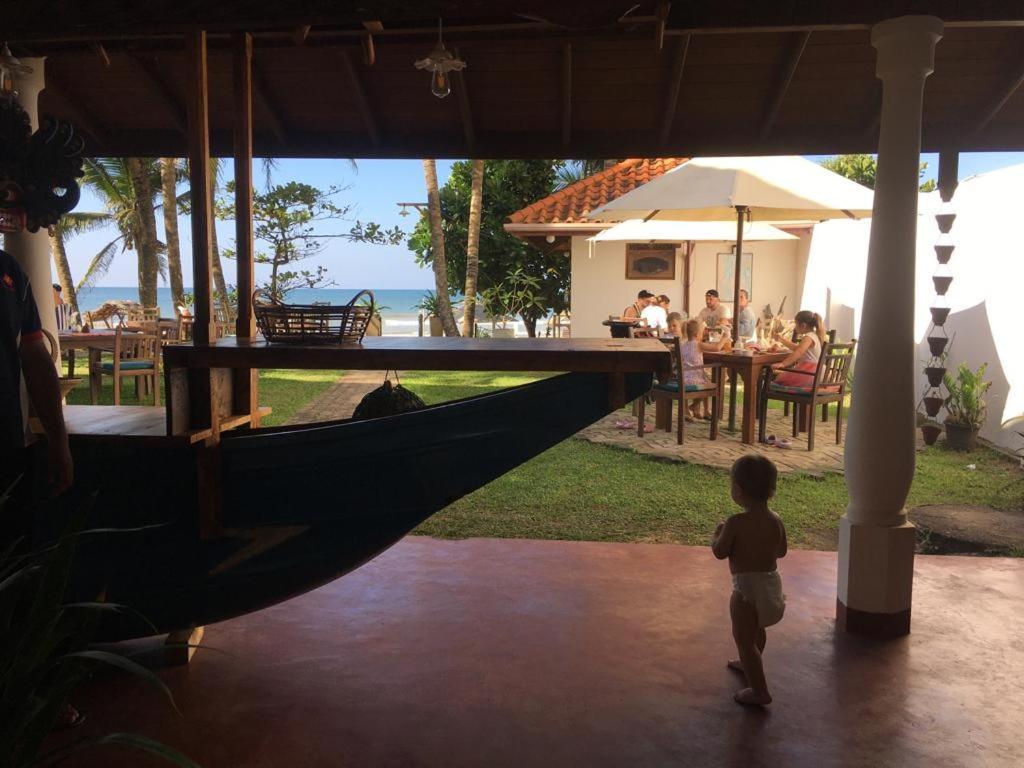 Aussie Swiss Weligama Hotel Eksteriør billede