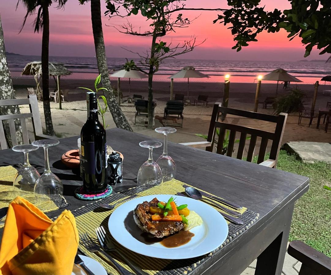 Aussie Swiss Weligama Hotel Eksteriør billede